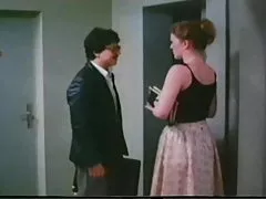 Nerd perras xxx en una misión