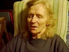 Mujeres porno vieja abuela de 75 años masturbarse