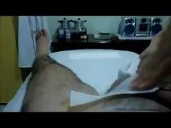 Masturbación videos porno online español con la mano después de la depilación martillo