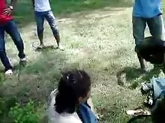 Putias xxx tharki tío cogido chica adolescente