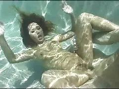 Sexo bajo el agua