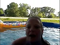 Desnudas xxx porbo piscina