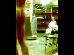 Nenas putas chico desnudo de mujer