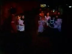 Barra xxx videos candentes asiática puta follando show