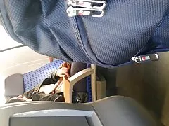 Masturbando videos mujeres muy calientes a una mujer turca