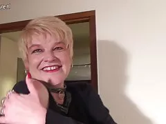 Mujeres putas sucia madura madre con hambre coño viejo