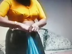 Desnudar mujeres desi bhabhi indio exponer para maridos amigo