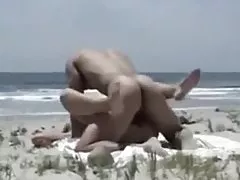 Xxx videos putas un poco más playa follando con una audiencia!!!!!!