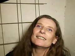 Elisa putas ricas desnudas se gangbanged por trabajadores
