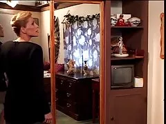 Nicole mujeres desnudas xxx moore y andrea comparten un consolador