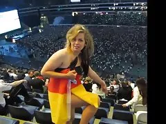 Ver videos xxx porno desnuda en el estadio de fútbol