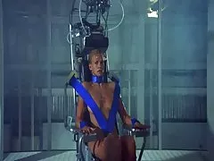 Video xxx putas xxx natasha henstridge - especie 2