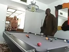 Grandisimas tetas hermosa rubia con un bonito coño puto por dick negro