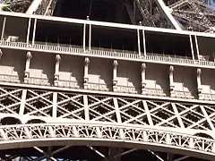 Eiffel xxx videos eroticos torre arriesgado trío sexo en público. ¡impresionante!