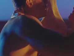 Porno con la culona desnudo de alonna shaw doble impacto hd