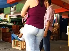 Nalgona bideos xxxx en el mercado jugeria (esposo)