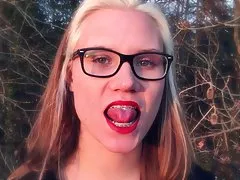 Puras putas lengua en el sol (no cum todavía)