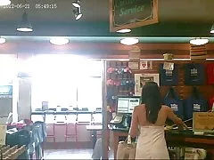 Buscar videos calientes upskirted una morena adorable, bonito culo