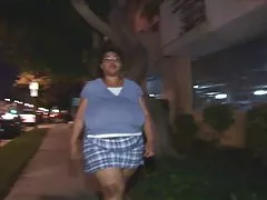 Gran mugeresdesnudas perra negra es follada y come cumload