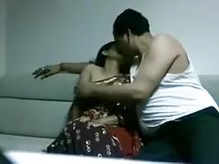 Wifey porno gratis videos delgado indio consigue golpeado en posición de misionero