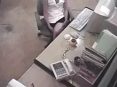 Seguridad chicas con sexo ocultas spy cam atrapado oficina chica masturbándose