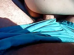 Las mejores putas en video follando discretamente en la playa