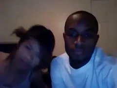 Xxx poro chica asiática dando cabeza