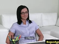Squiting videos de putas calientes euro folla y chupa en audition sexo
