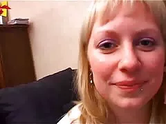 Linda videos pitas Rubia amateur toma una buena follando por todas partes