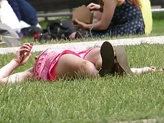 Upskirt videos xno gratis sexy babe