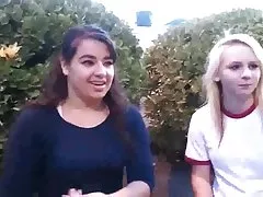 Novia videos porno por el culo no lesbiana haciendo hacia fuera en el Parque